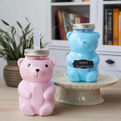 Un buon prezzo. Contenitore per bevande in plastica a forma di orso e panda da 500 ml, creativo, per tè al latte, PET, succo di frutta, bevande, caramelle, con tappo a vite in linea