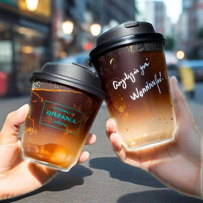 Harga yang bagus Custom Logo U Bentuk PP cangkir plastik 500ml minuman dingin sekali pakai Boba teh es kopi bening bulat bawah cangkir plastik dengan tutup on line