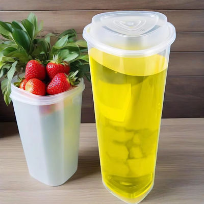 Fashion New Triangle Shaped Disposable Clear 500ml 700ml PP Cold Drink Bubble Milk Tea Boba Disposable Plastic Cups with Logo
