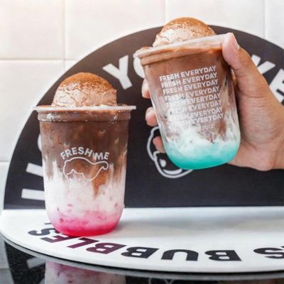 Custom  U Shape Disposable Iced Coffee Cup 16oz Clear Cold Drinks Plastic Cups with Sip Lids